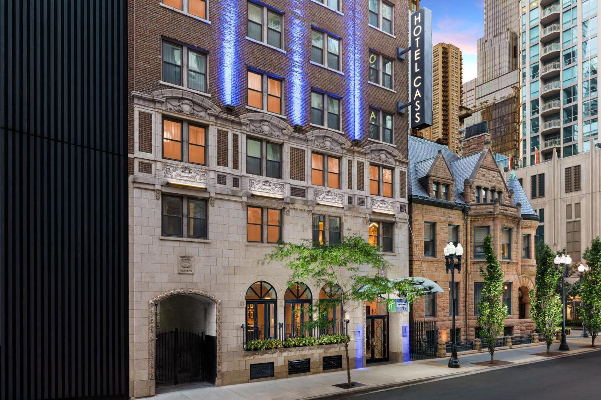 Holiday Inn Express Chicago - Magnificent Mile By Ihg Eksteriør bilde