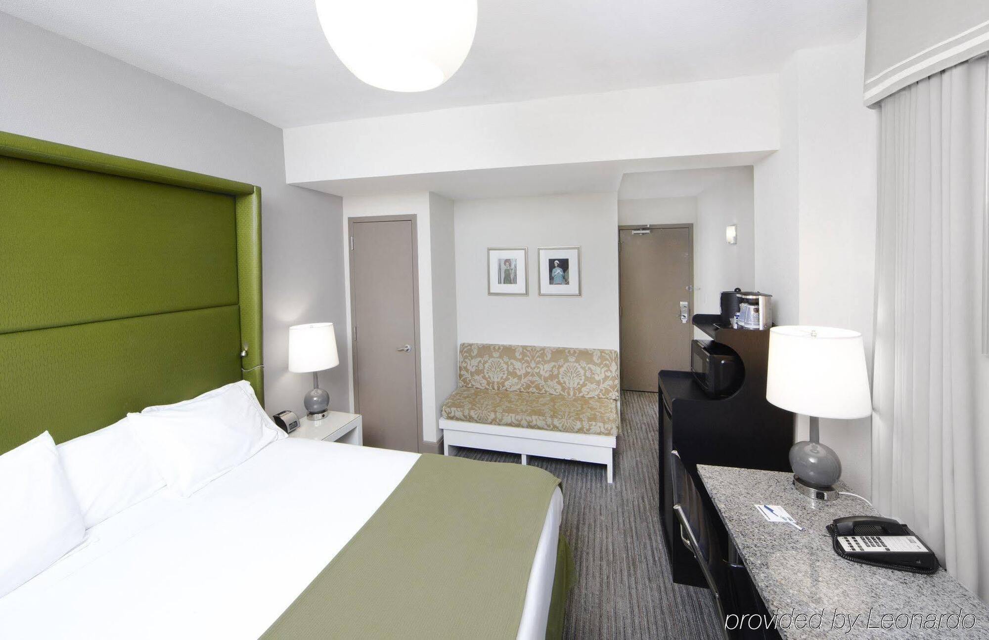 Holiday Inn Express Chicago - Magnificent Mile By Ihg Eksteriør bilde